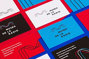 梦幻红蓝!博物馆视觉VI设计