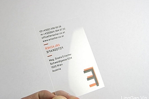 德国品牌bauer竖式透明名片设计